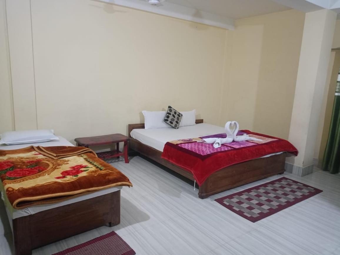 Hotel Kaziranga Holidays Ngoại thất bức ảnh